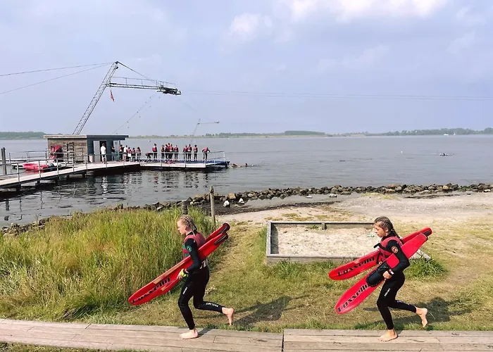 Banjaard Beachhouse Patrijzenlaan 14