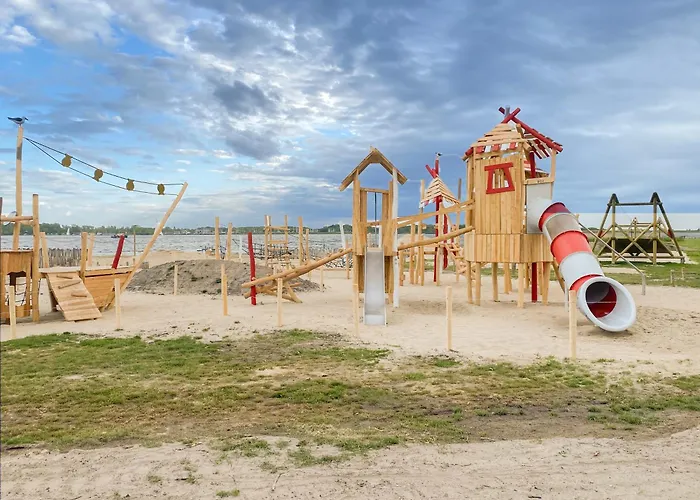 Maroma Mistral Exklusive Luxus-Ferienvilla In Der Naehe Des Veerse Meer Mit Kostenlosen 4 E-Bkes, Kostenlosem Laden Und Grossem Trampolin