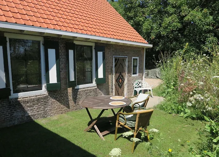 Het Kunstenaarshuis